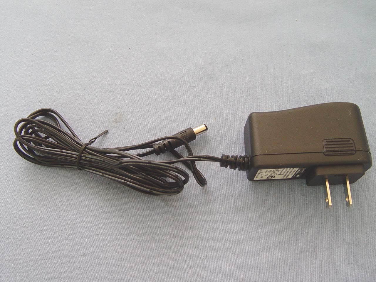 Wireless-N ADSL2+ Gateway - FCC ID Q87-WAG160N - LINKSYS LLC