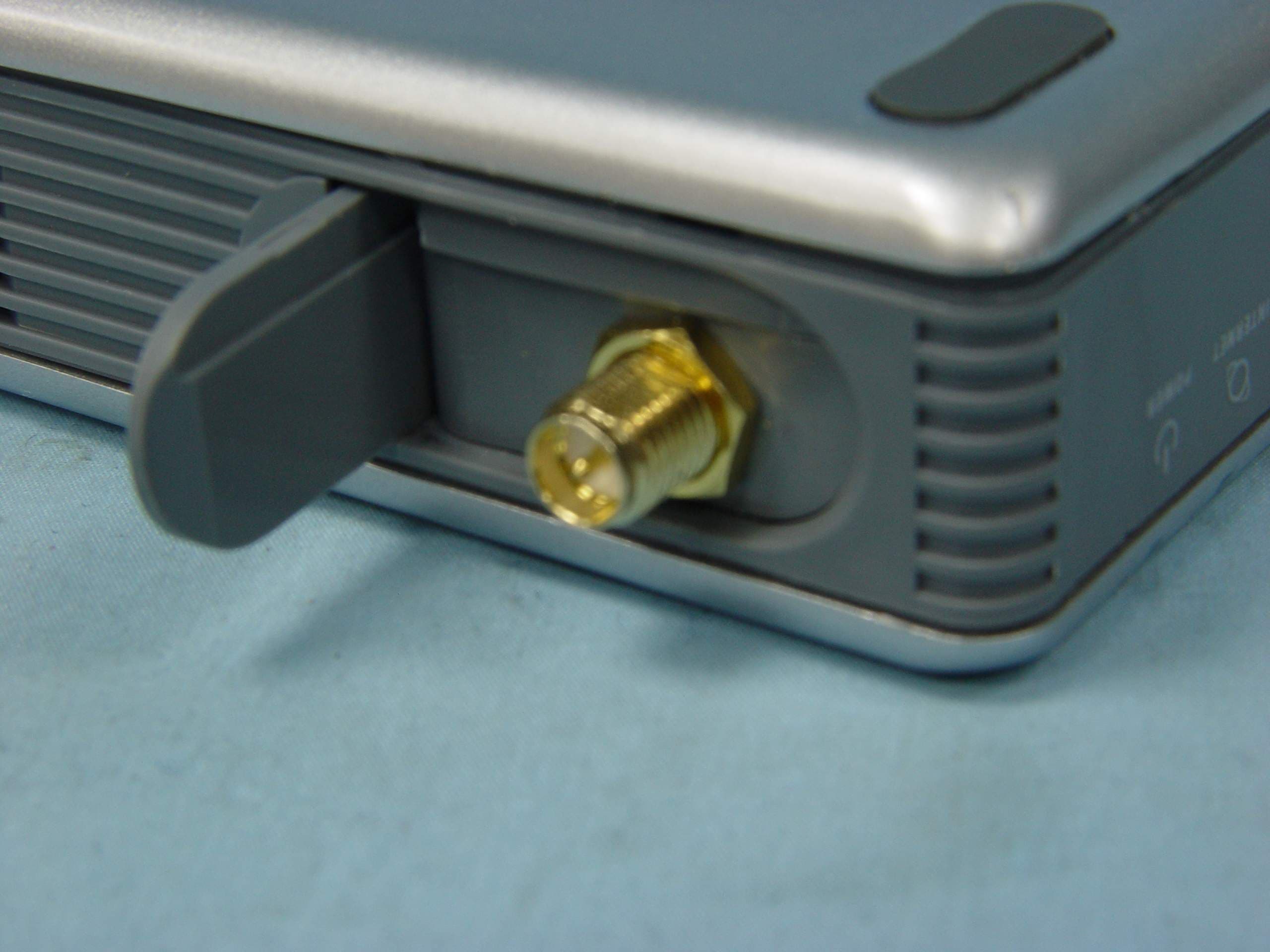 Compact Wireless-G Broadband Router - FCC ID Q87-WRT54GC - LINKSYS LLC