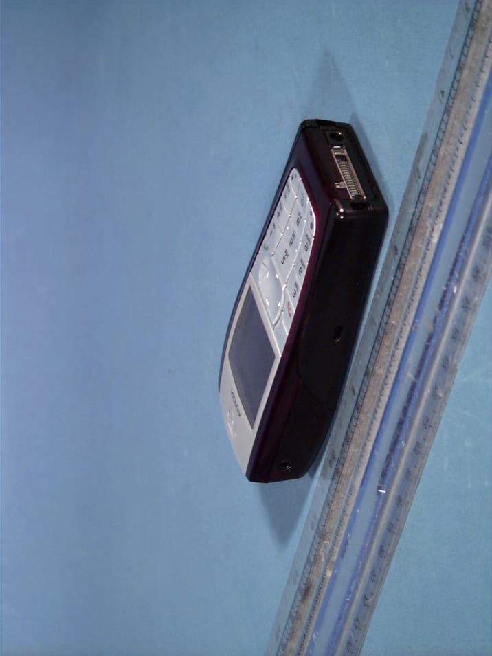 Tri-Mode Dual-Band Phone - FCC ID QMNRH-27 - Microsoft Corporation