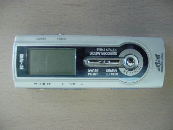 Digital Voice Recorder - FCC ID QN6SMVR128 - TOODIS lnc.