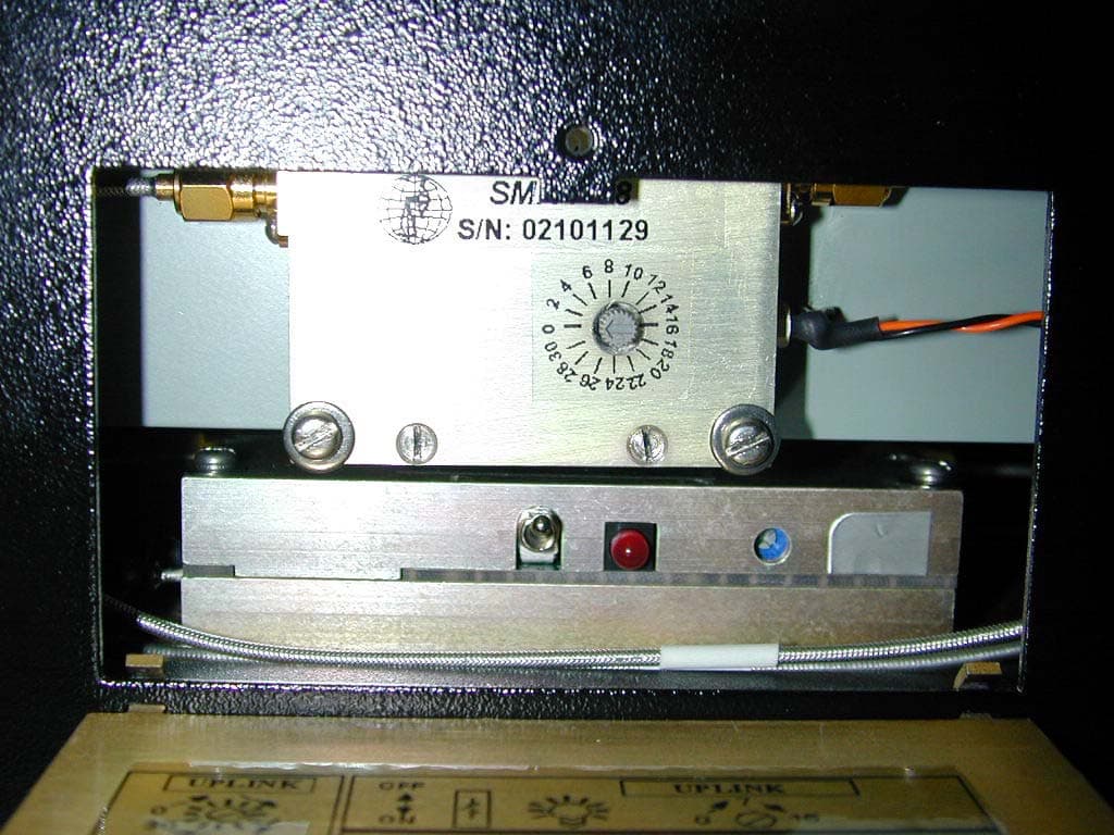 Bi-directional Amplifier - FCC ID QQRBSMR1W80 - Coverage Solutions Corporation