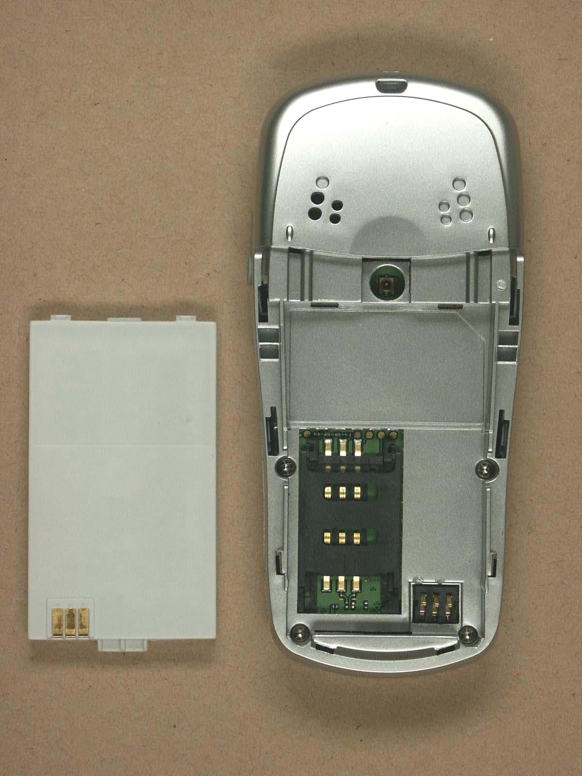 GPRS GSM Phone - FCC ID QQXEB-G60U - Compal Communications, Inc.