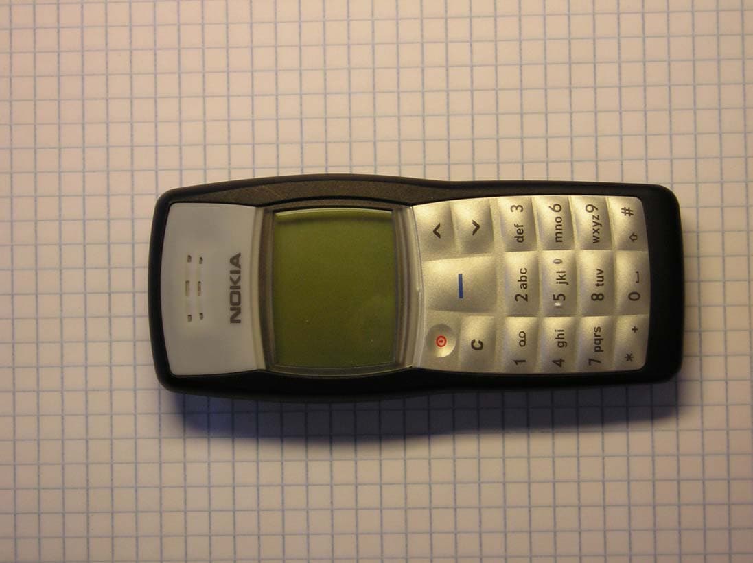 GSM 850/1900 Cellular Telephone - FCC ID QTKRH-36 - Microsoft Corporation