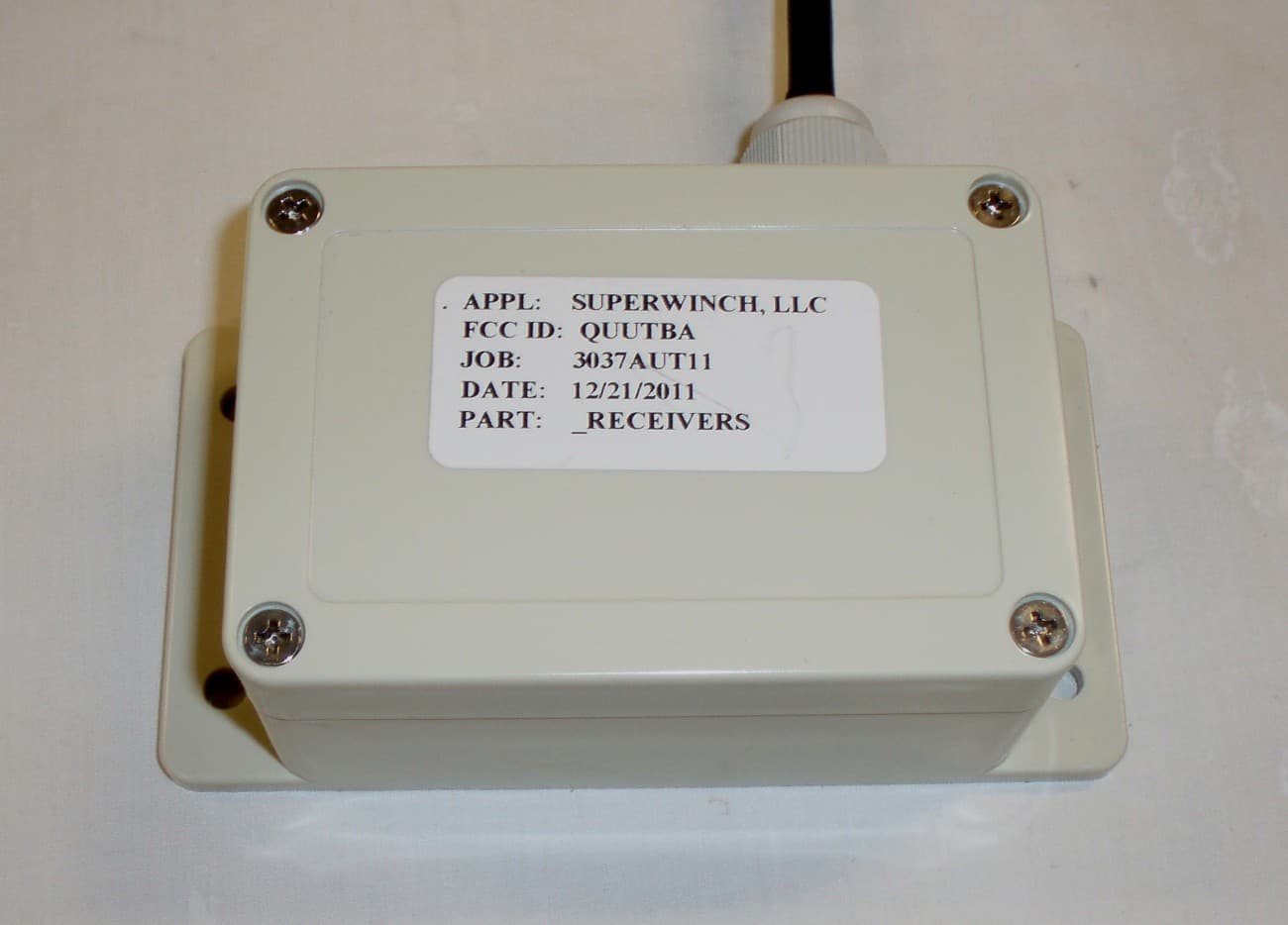 RECEIVER - FCC ID QUUSWRX01 - Superwinch, LLC