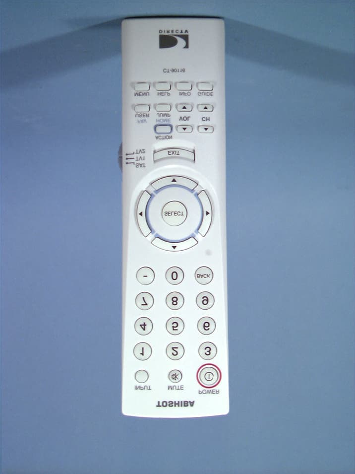 Remote Control Transmitter No. RRC9200-08xxR - FCC ID QVE-0103-001 - SMK Manufacturing, Inc.
