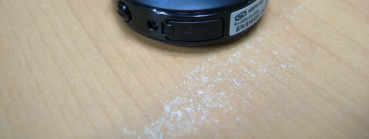 Bluetooth Stereo Headset - FCC ID QWGHSH200 - HASSNET Inc.