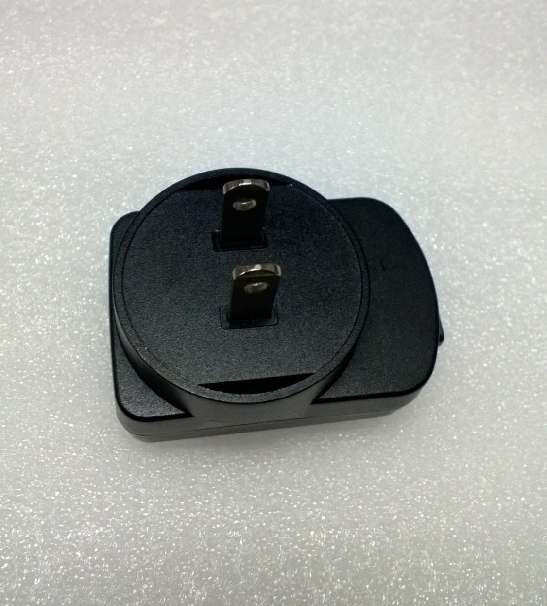 Mobile phone with GSM/GPRS/EDGE 850/1900, WCDMA/HSPA FDD II/V, LTE - Band 4, 7, 17, 802.11b/g/n, Bluetooth. - FCC ID RAD551 - TCT Mobile Limited