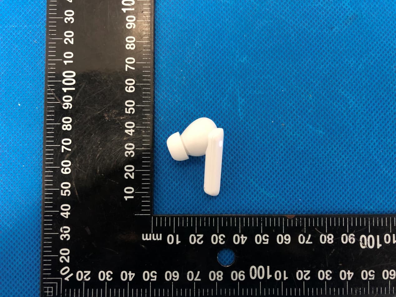Melobuds ANC Bluetooth headset - FCC ID RDR-BH21HT05AL - Dongguan Hele Electronics Co., Ltd.