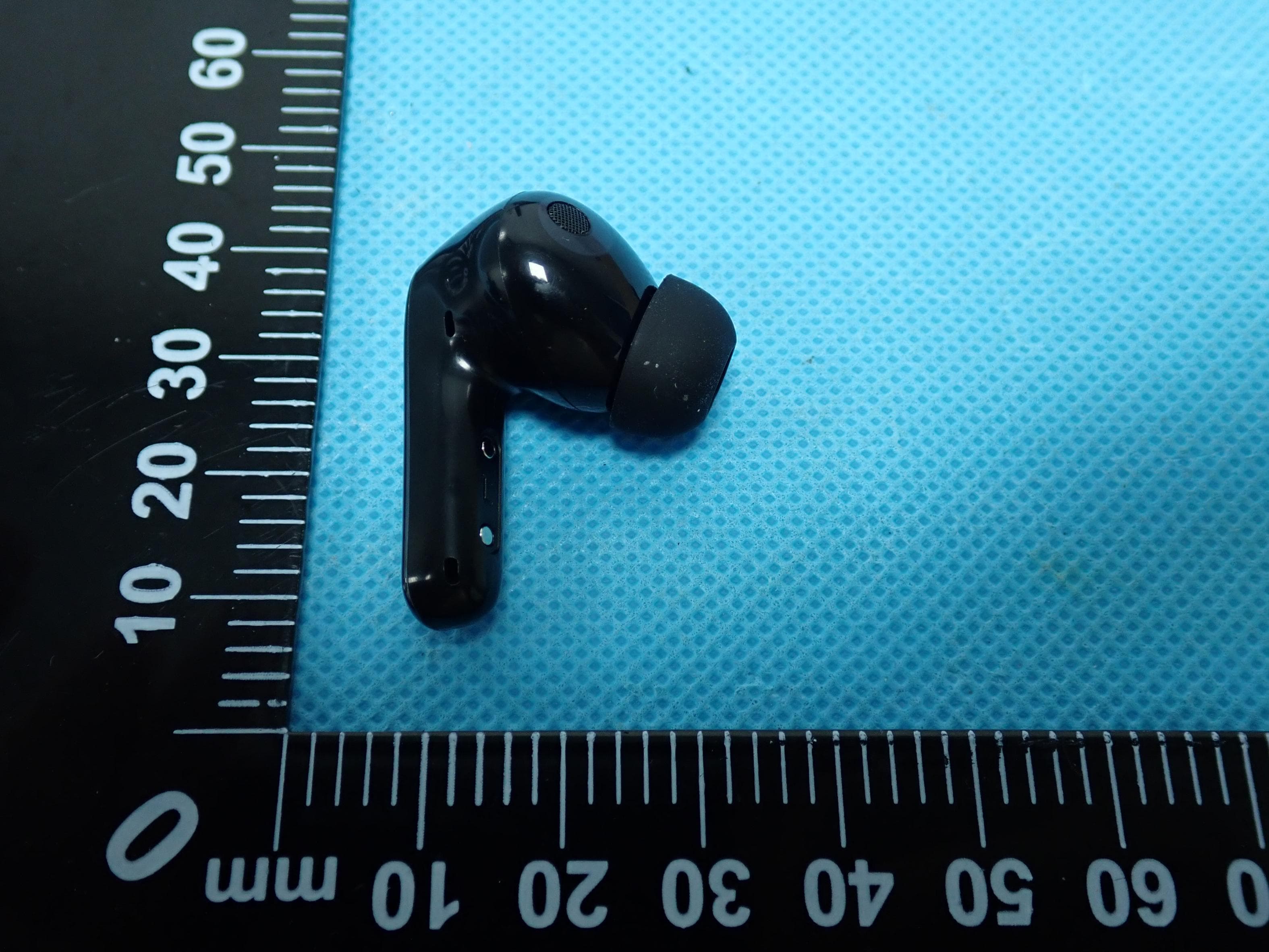 Bluetooth Earbuds - FCC ID RDR-HT21AL - Dongguan Hele Electronics Co., Ltd.