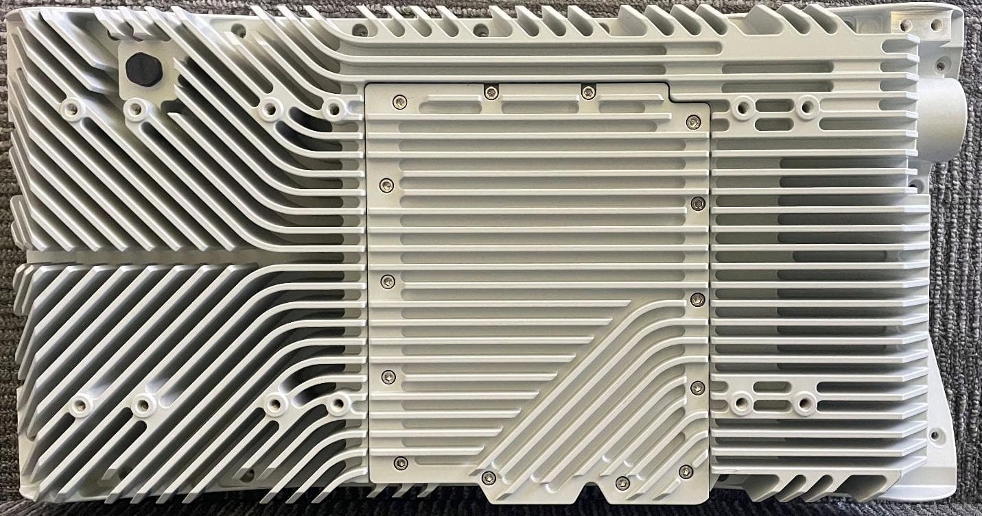 BLiNQ 5G small cell - FCC ID ROR2003 - Blinq Networks Inc.