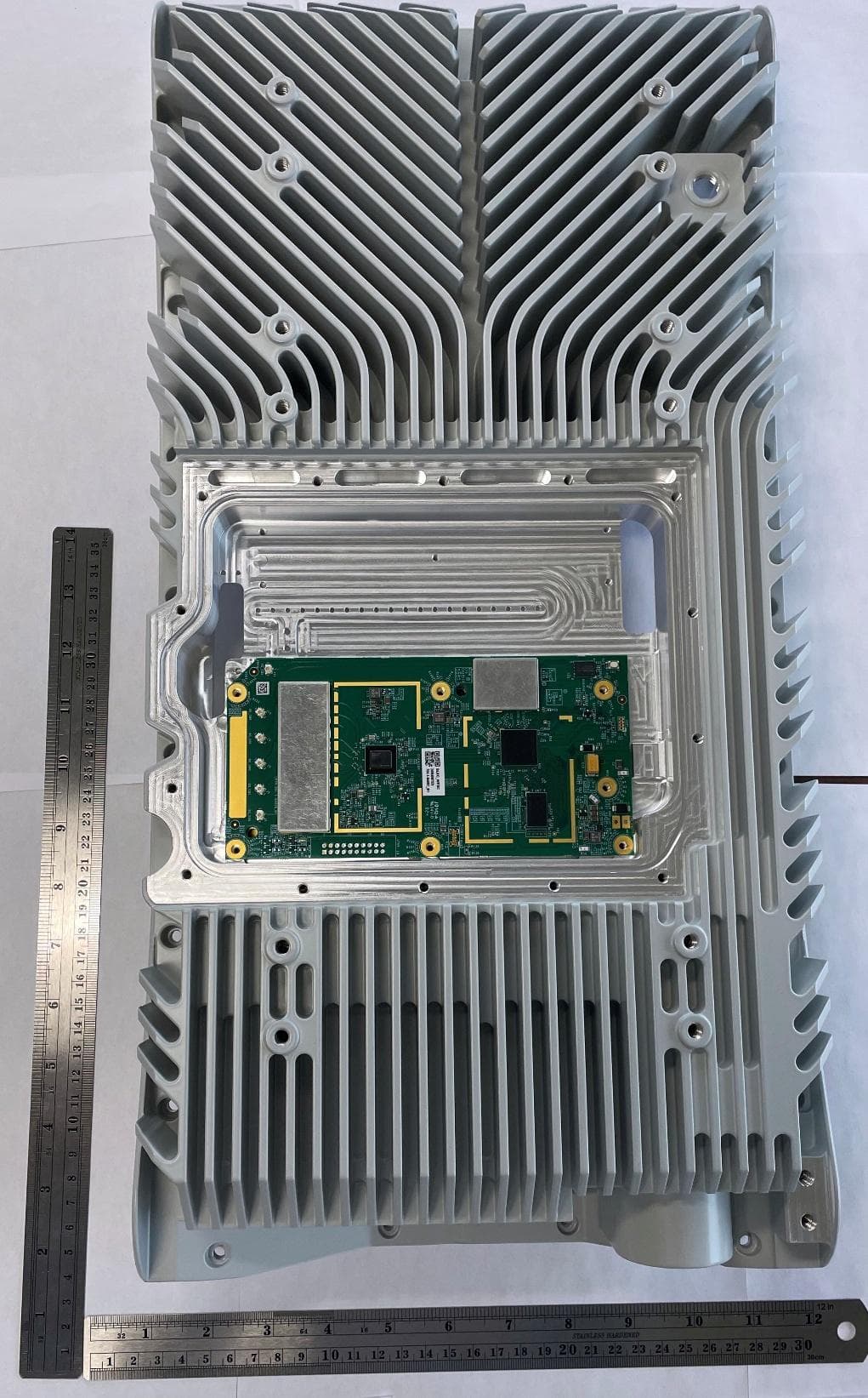 WIFI 7 Expansion module - FCC ID ROR2004 - Blinq Networks Inc.