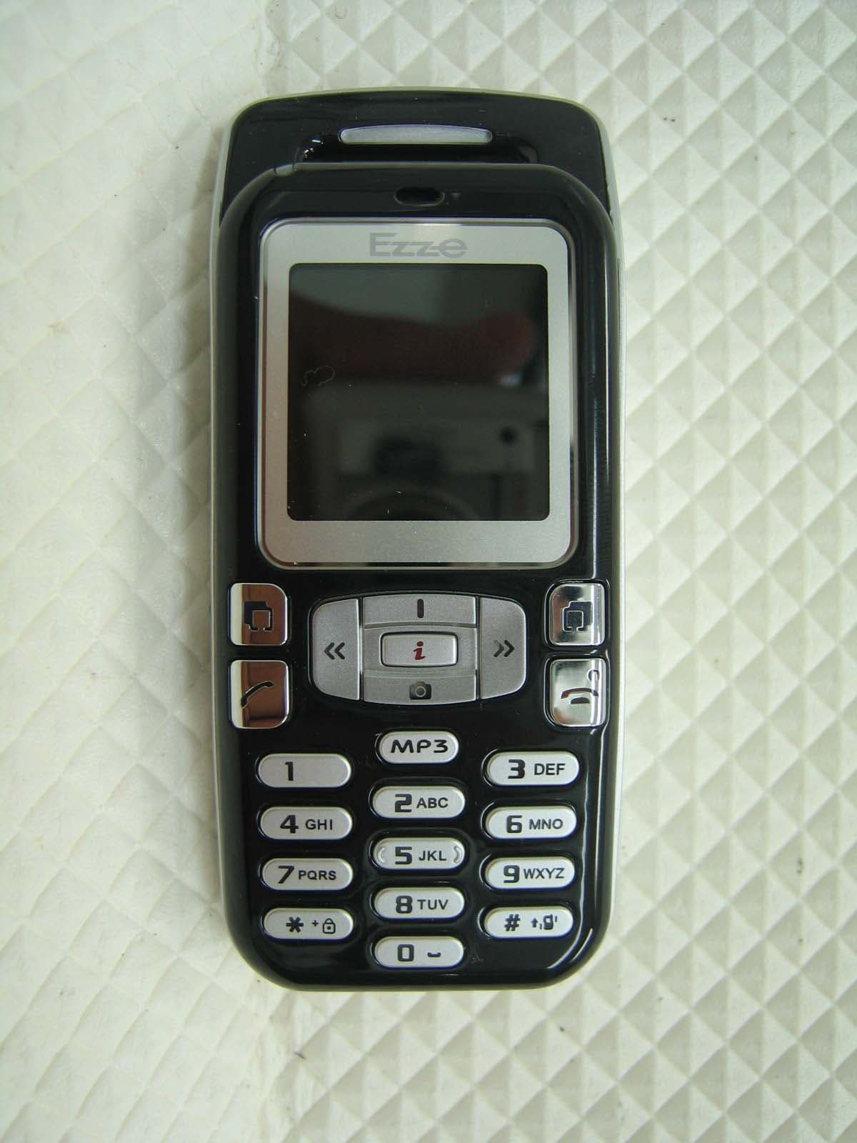 Single-Band GSM Phone (PCS 1900 MHz) - FCC ID RV2EZ100 - Ezze Mobile Tech., Inc.
