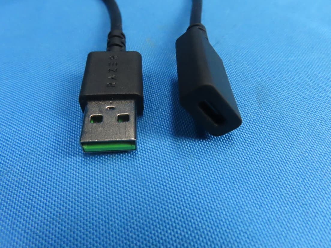 Wireless Headset - FCC ID RWO-RZ040443 - Razer Inc.