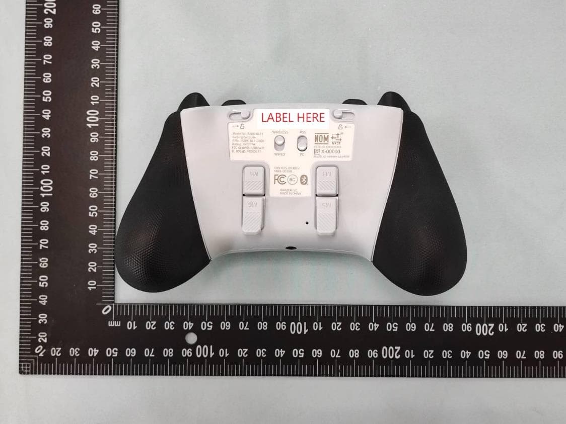 Gaming Controller - FCC ID RWO-RZ060471 - Razer Inc.