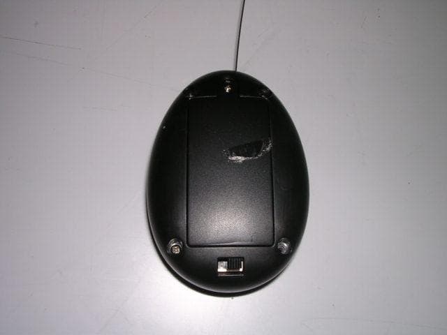 Remote Control Toy Transmitter - FCC ID S362036UMI2005 - Gakken (Hong Kong) Co., Ltd.