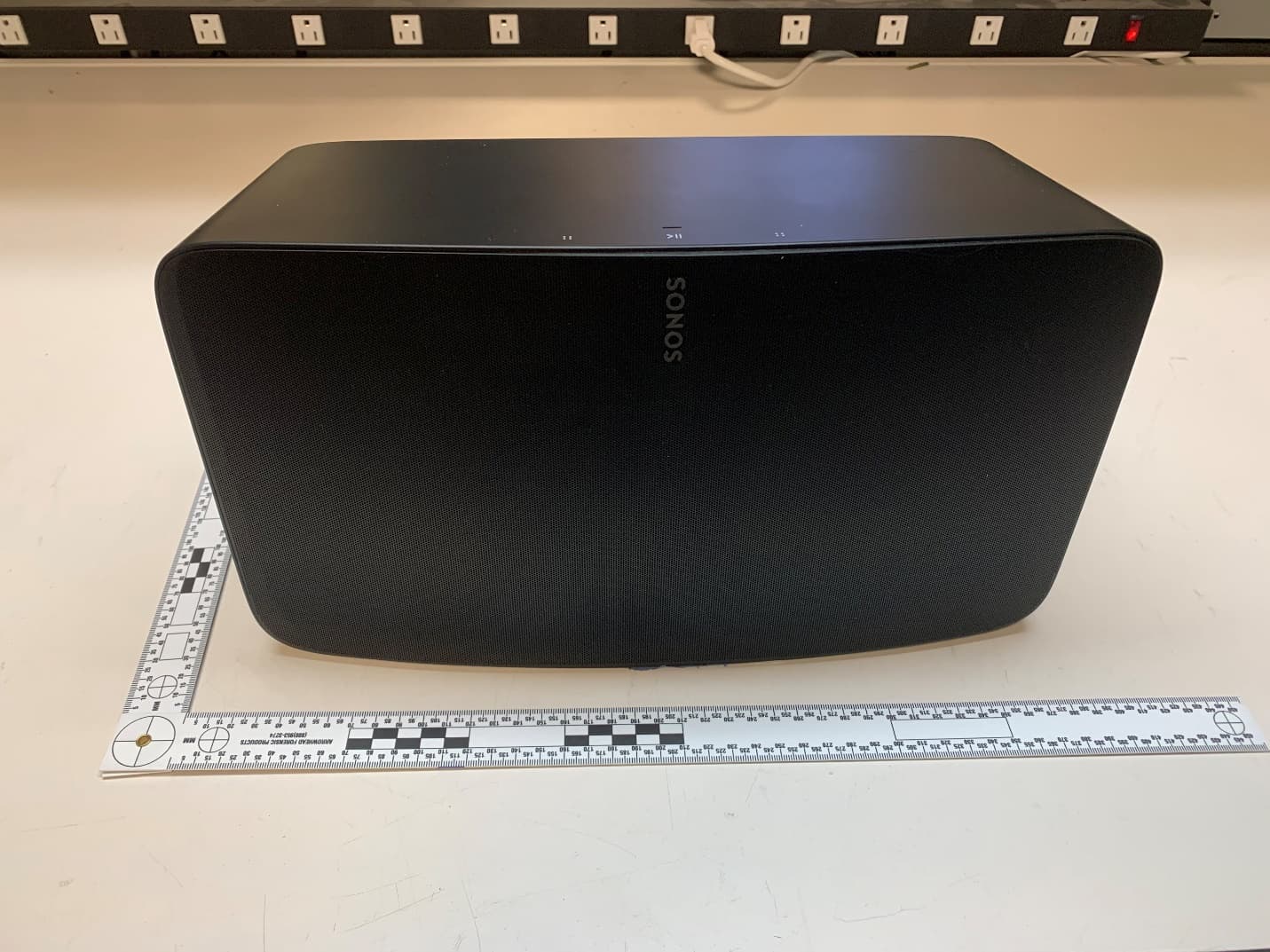802.11 a/b/g/n 4x4 (HT20) Client Device - FCC ID SBVRM024 - Sonos, Inc.