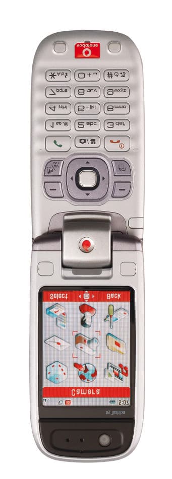 Mobile Phone with UMTS/GSM/DCS/PCS & Bluetooth - FCC ID SP2-CC4-E01 - Toshiba Information Systems (UK) Ltd, Mobile Communications Division