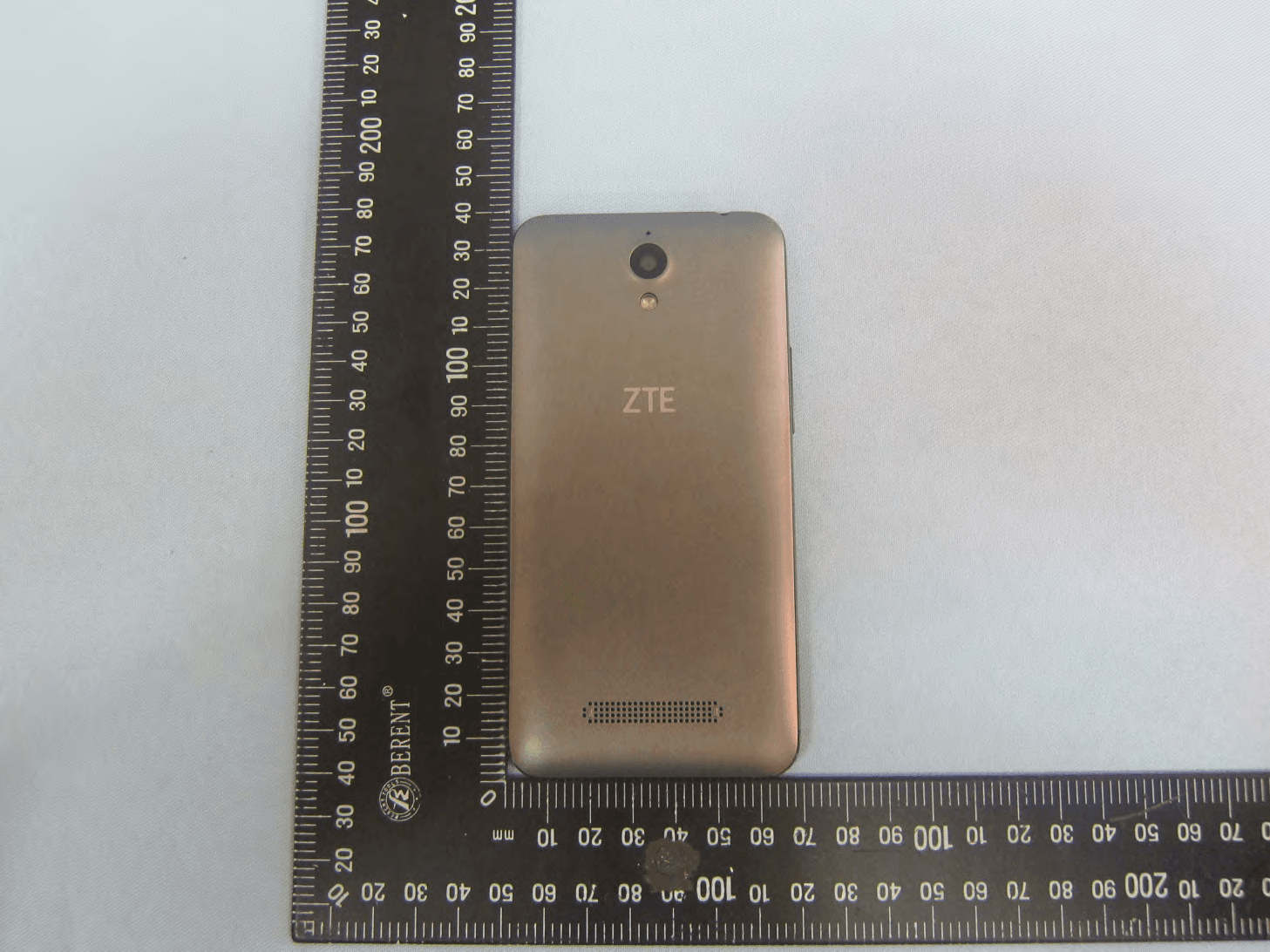 WCDMA/LTE Dual-Mode Digital Mobile Phone - FCC ID SRQ-Z820 - ZTE Corporation