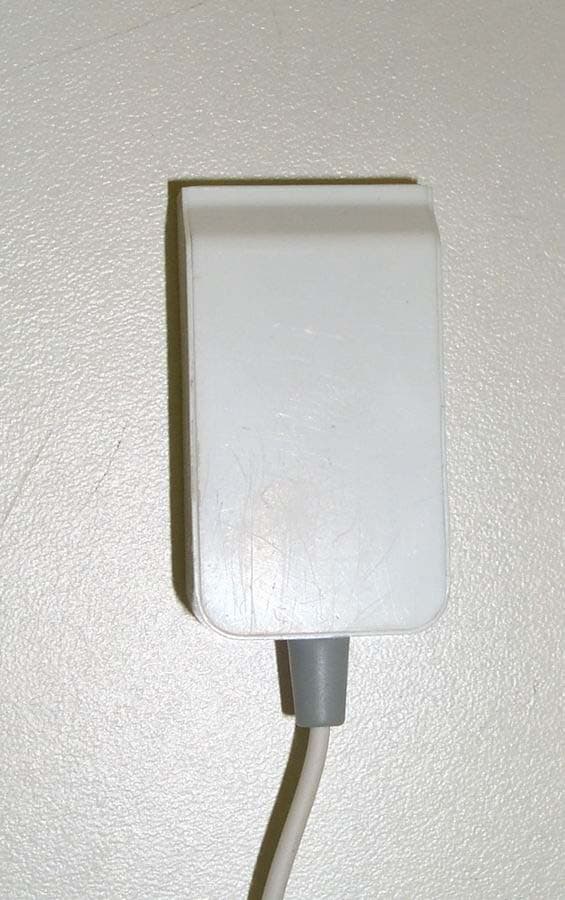 AirPlay for the iPoD Shuffle - FCC ID STQAPL00 - Xtreme Accessories, LLC.