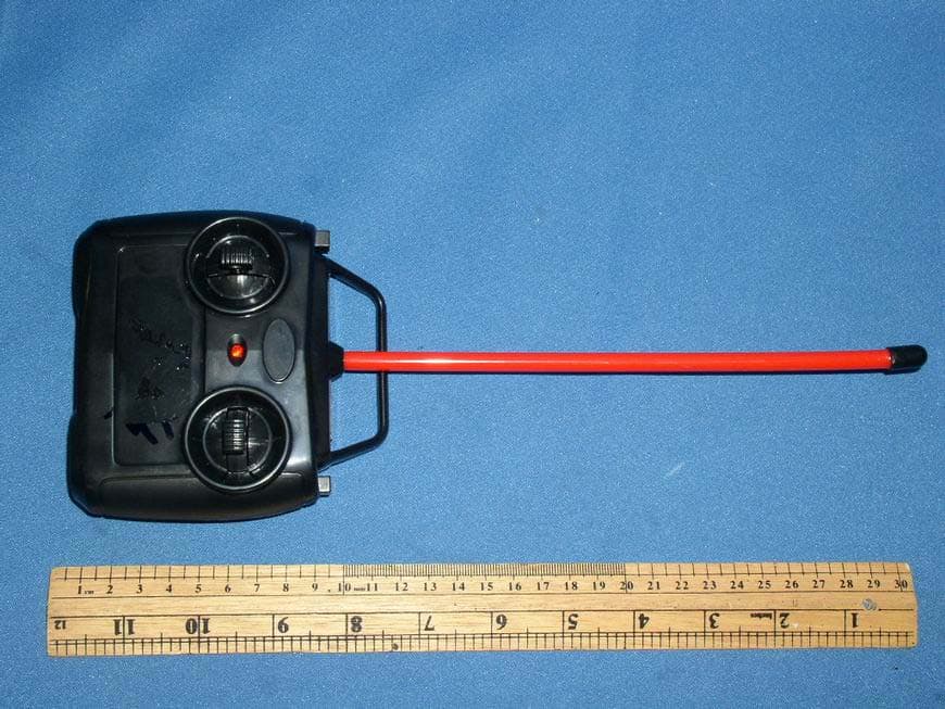 RC Car - FCC ID SWY-002-27TX - Top Notch Toys Limited