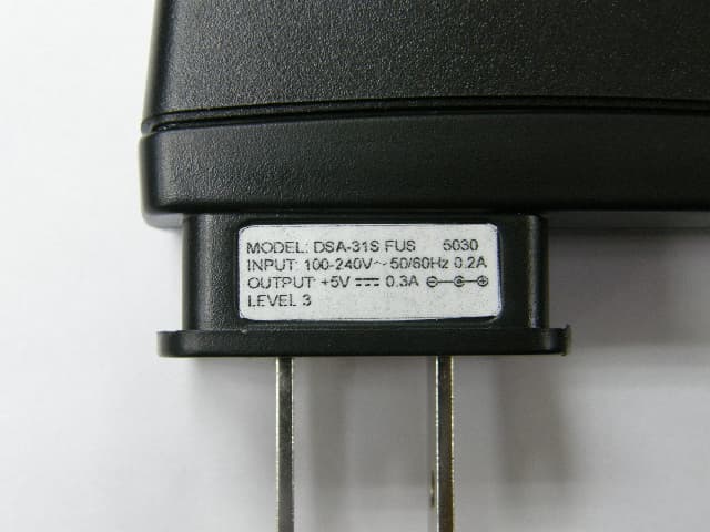 Bluetooth speaker phone - FCC ID SZF1001 - Compass Systems Corp.