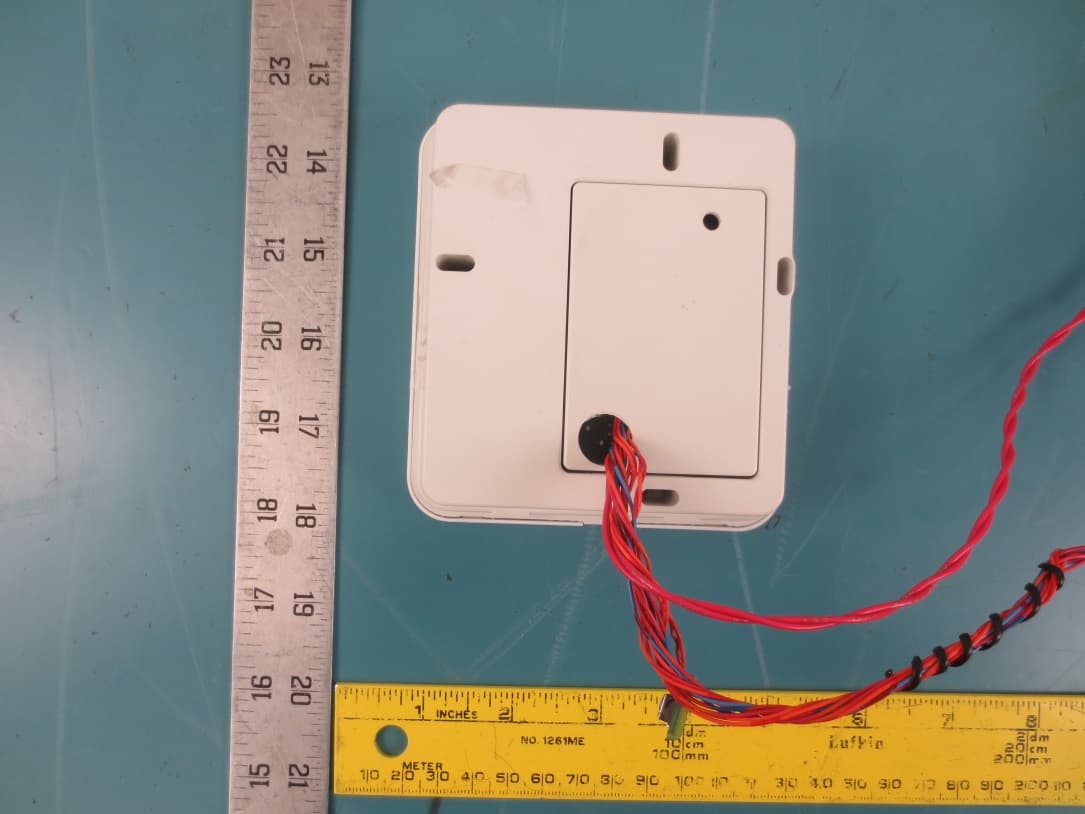 Wireless Thermostat - FCC ID TF7WT-42-1000 - Everex Communications, Inc