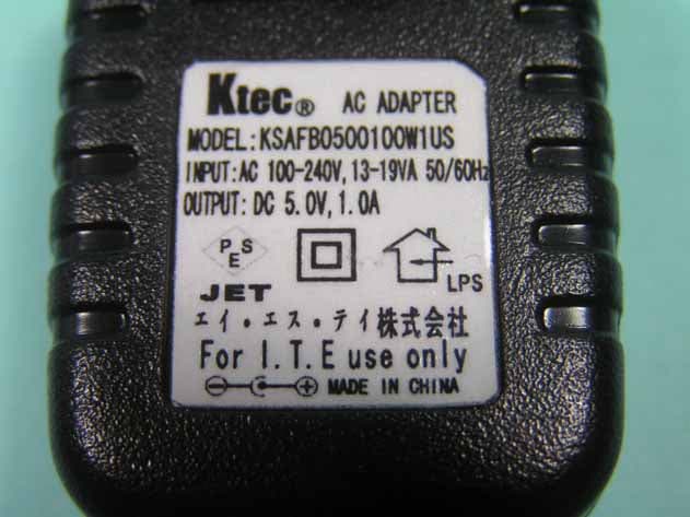 Bluetooth Headset - FCC ID TOHMOBH0100 - Fuchitek Corporation