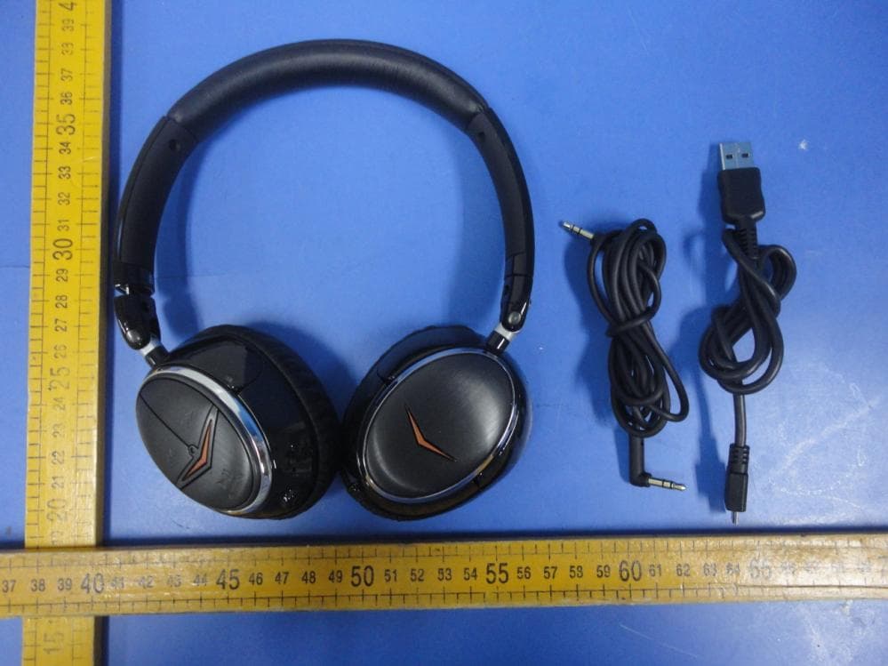 Image ONE Bluetooth headset - FCC ID TTC-BT5122 - Fujikon Industrial Co., Ltd.