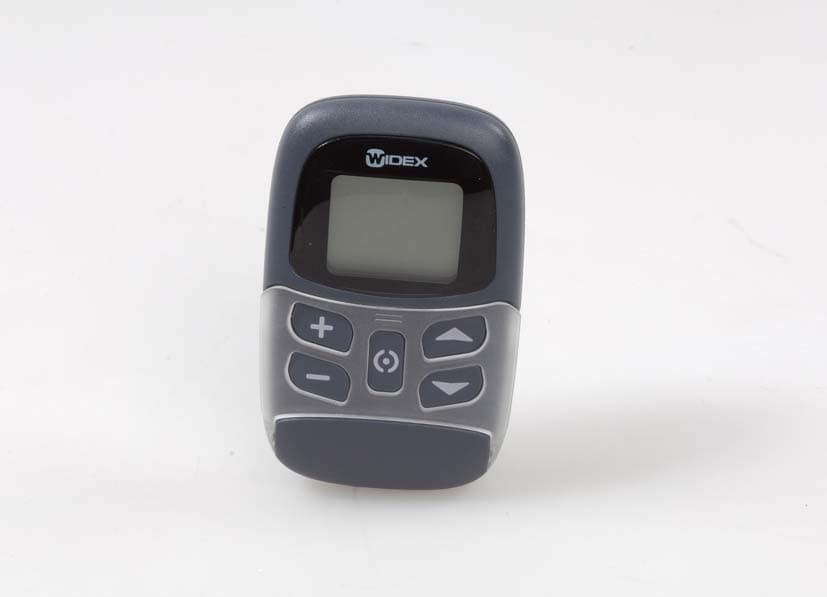 Remote Control Unit RC3 - FCC ID TTY-RC3 - Widex A/S