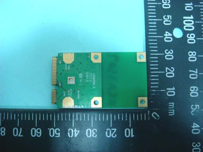 802.11b/g RTL8187SE miniCard - FCC ID TX2-RTL8187SE - Realtek Semiconductor Corp.