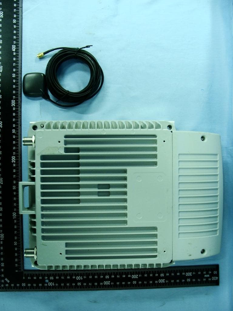 9363 METRO CELL INDOOR V2.0 1900/850MHz 250mW - FCC ID U3EMI-V2-250MW-DB - Alcatel-Lucent France
