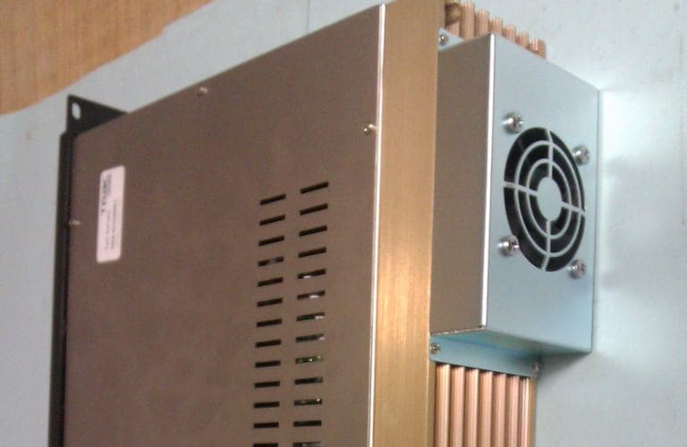 100W SB2025NT/ Atlas 4100 / Atlas 4200 - FCC ID U89SB2K5354O2O2V - Simoco EMEA Ltd