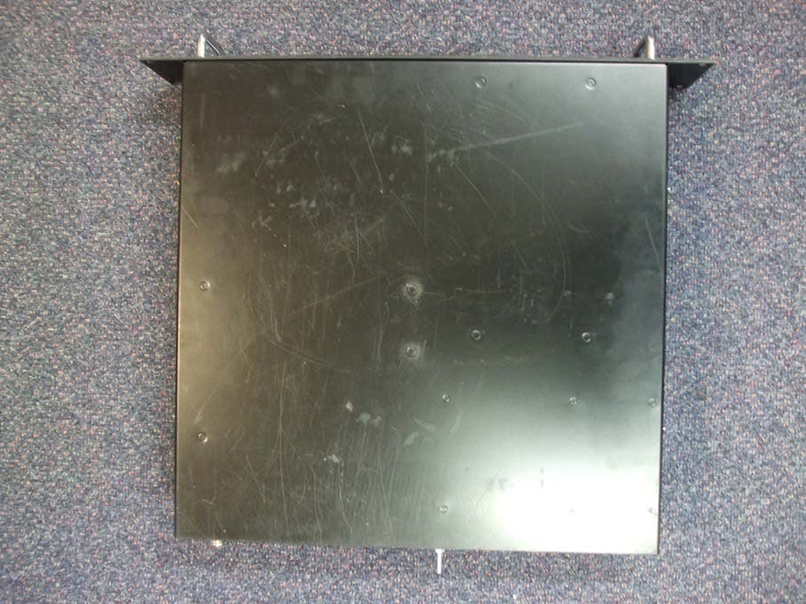 Landmobile UHF Base Station - FCC ID U89SDB680UW01 - Simoco EMEA Ltd