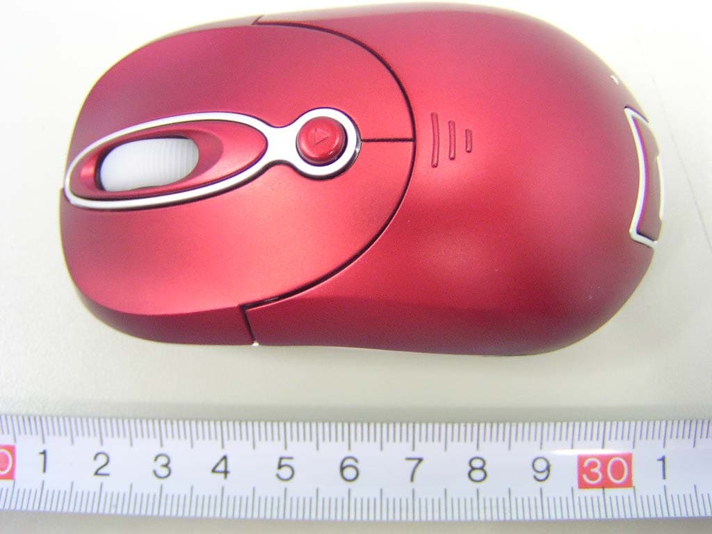 Wireless Mouse - FCC ID UC3INTECH-M-216 - Intech Electronics Corp.
