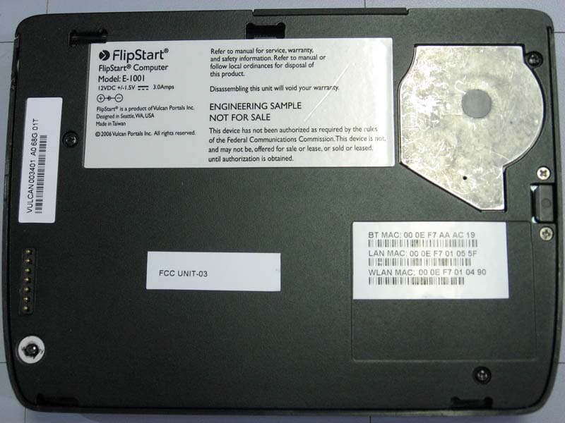 FlipStart E-1500 series with HSDPA - FCC ID UIQE1500 - Vulcan Portals Inc.