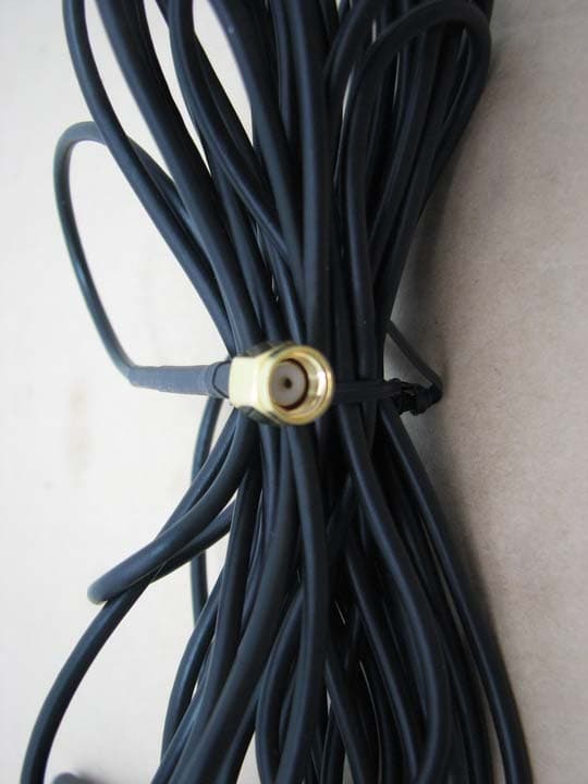 Wireless Camera - FCC ID ULUAT-6703T - Aroma Technology Corporation