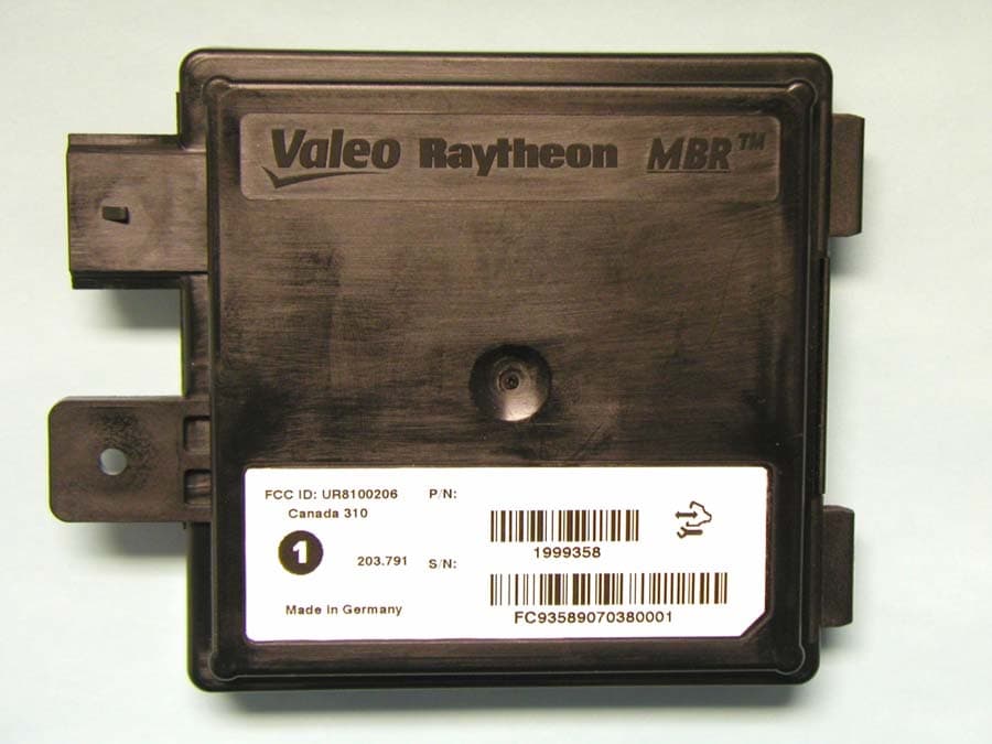 VEHICLE BLIND SPOT DETECTION SYSTEM - FCC ID UR8100206 - Valeo Raytheon Systems, Inc.