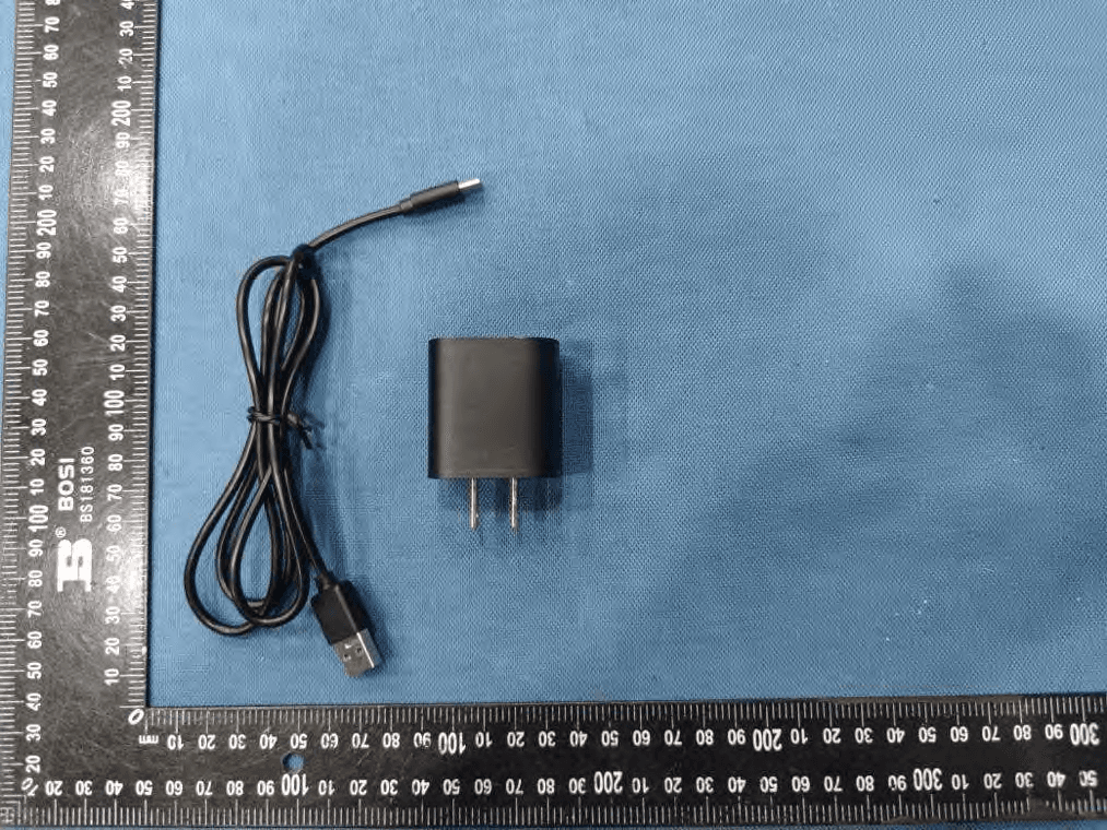 Wireless Charger - FCC ID V77-LUSW-MANDO-NA - ThinkGeek, Inc.