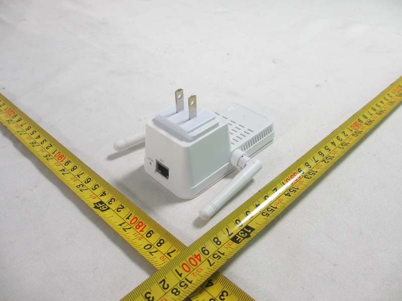 Wireless N300 Universal Range Extender - FCC ID V7TA301 - SHENZHEN TENDA TECHNOLOGY CO., LTD.