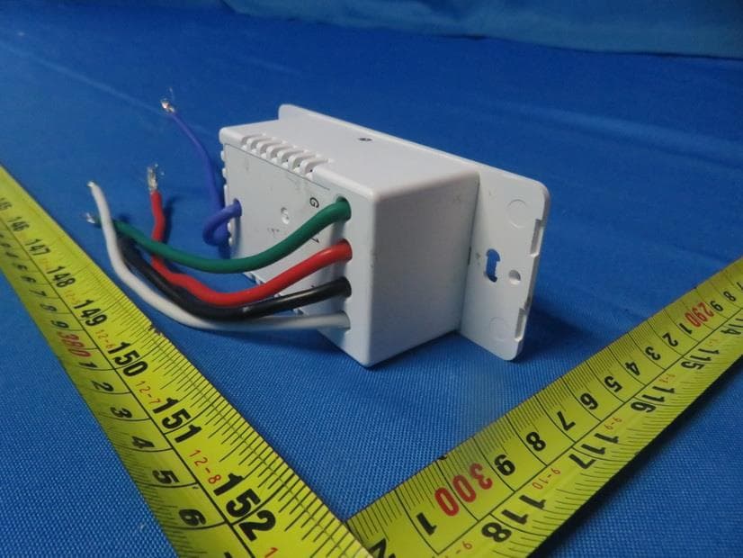 Smart Wi-Fi Light Switch 3-Way - FCC ID V7TSS6V1 - SHENZHEN TENDA TECHNOLOGY CO., LTD.