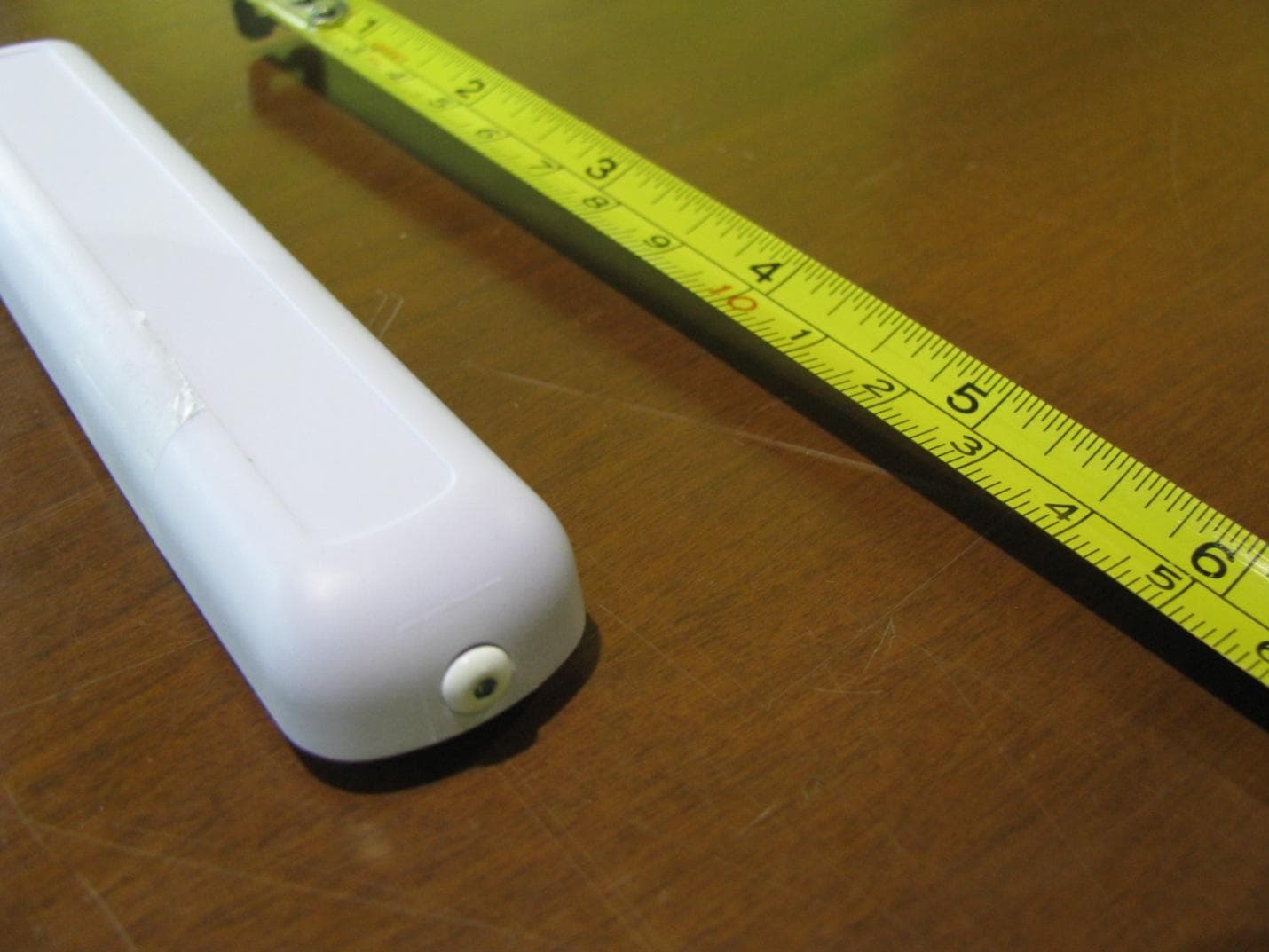WIRELESS SWITCH ACCESSORY FOR THERMOSTAT APPLICATIONS - FCC ID V95-VWA - Viconics Electronics Inc.