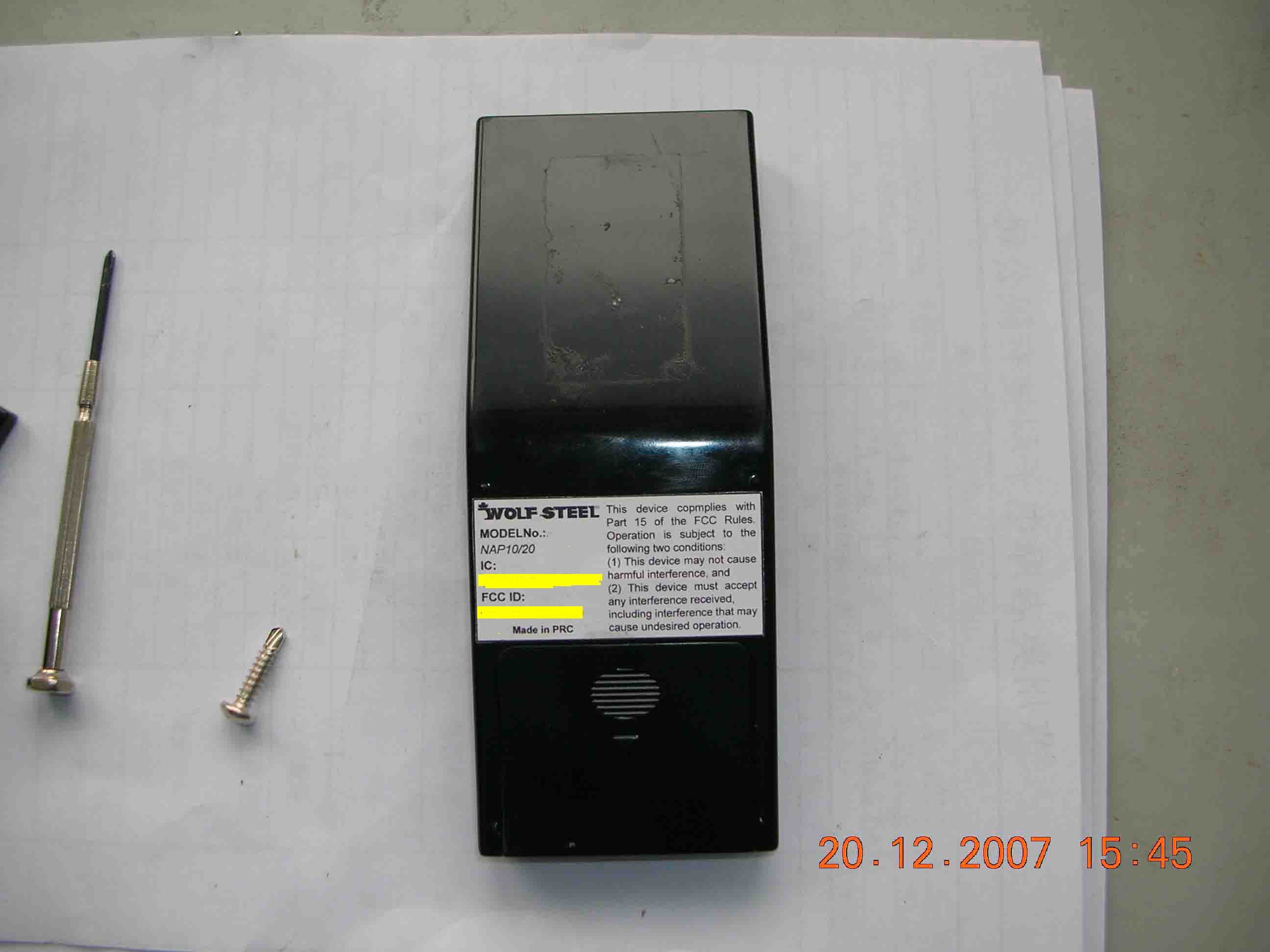 Remote Control Transmitter - FCC ID VA8LB020 - Wolf Steel Ltd.