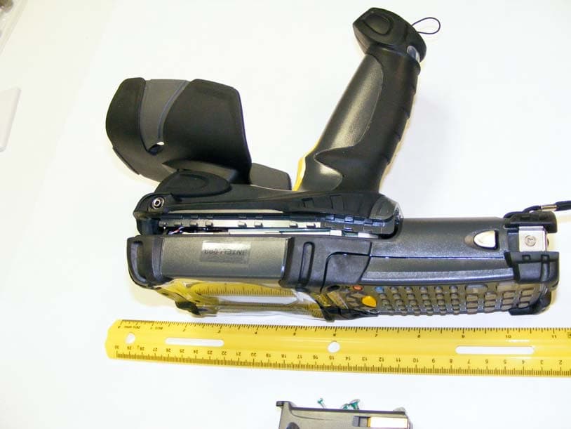RFID Gun with WLAN and BT - FCC ID VBLMC9090 - Intelleflex Corporation