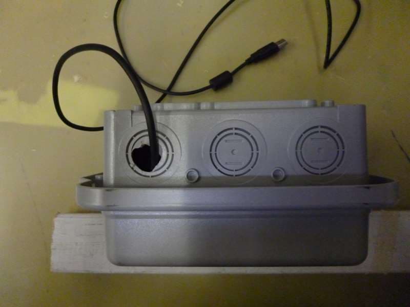 BER2 Repeater - FCC ID VE4-BER2 - Axiometric, LLC