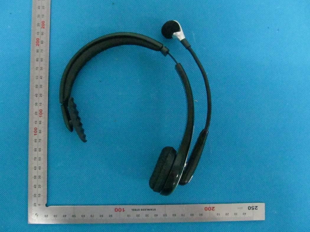 Bluetooth Headset - FCC ID VJ2THEBOOM-W - FUNG SHING CO. LTD