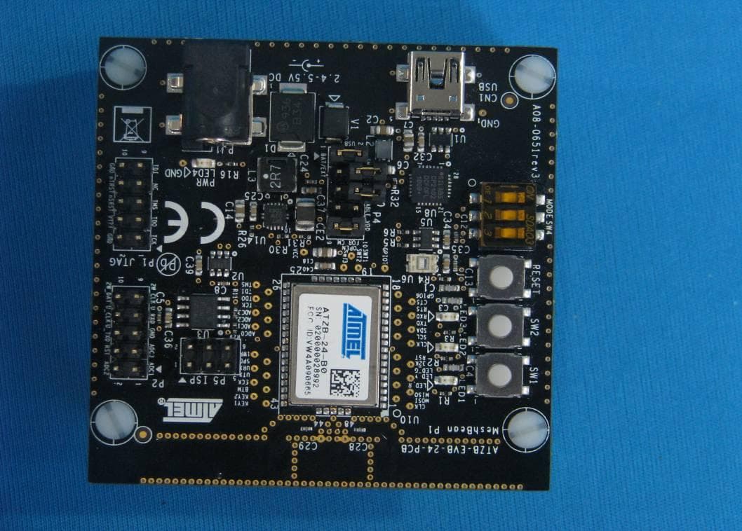 ATZB-EVB-24-PCB, MeshBean 2.4GHz PCB Evaluation Board with Antenna - FCC ID VW4A090971 - Microchip Technology Inc.