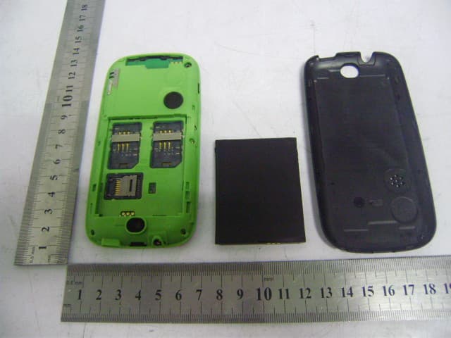 GSM/GPRS QUAD-BAND MOBILE PHONE - FCC ID WA6I675 - VeryKool USA Inc