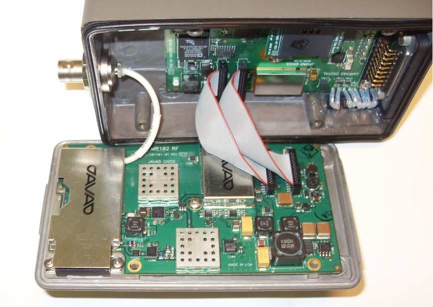 VHF Radio Transceiver - FCC ID WJ4HPT104 - JAVAD GNSS, Inc.