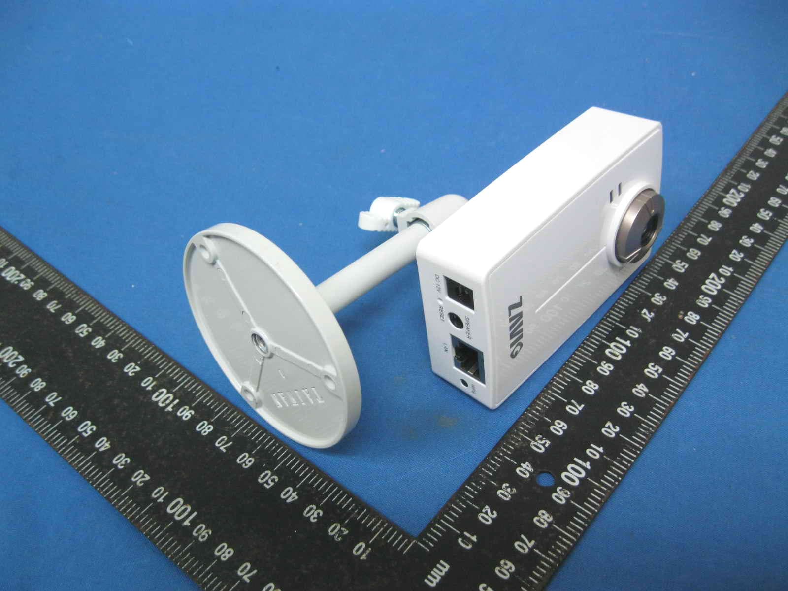 WIRELESS IP CAM - FCC ID WOR-6023F - ZAVIO Inc.