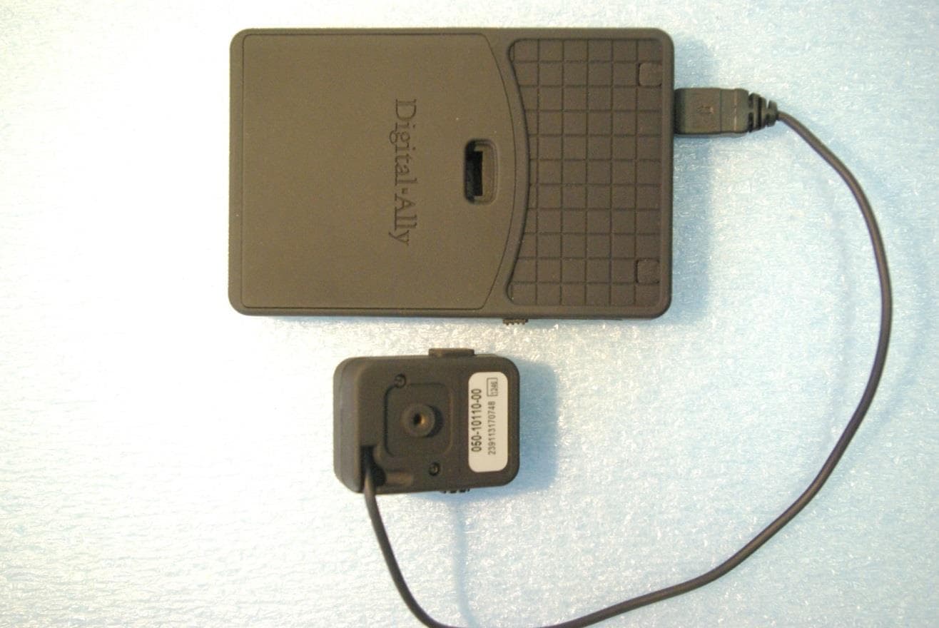 DIGITAL TRANSMISSION SYSTEM (2400-2483.5 MHz) - FCC ID WPZ-FIRSTVU - Digital Ally, Inc.